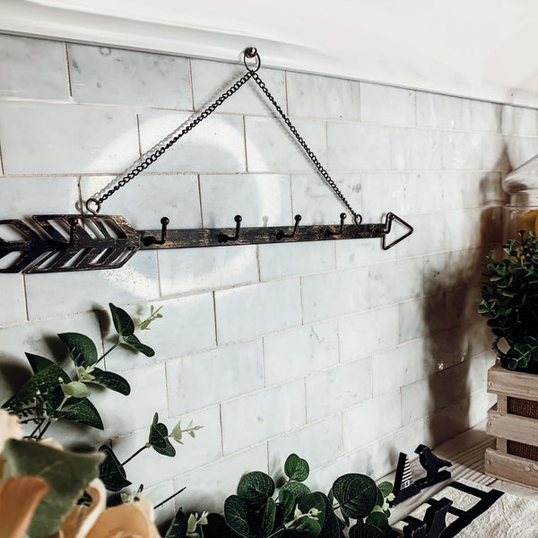 Arrow Wall Hanger, Metal Arrow Hanging Hooks for Keys, Hats, Coats or other Items